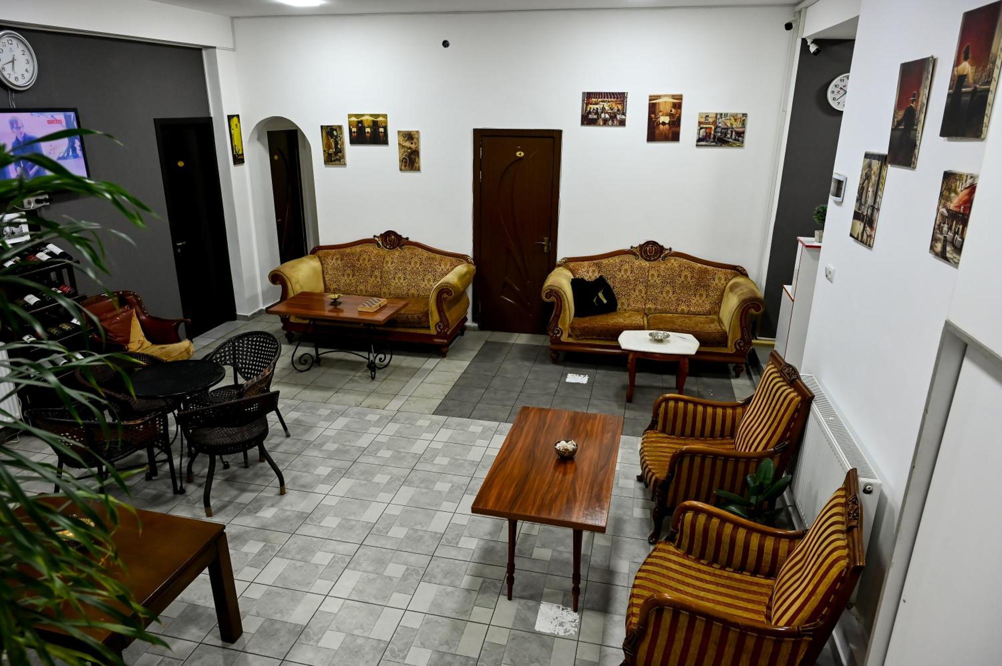Starhostel Kutaisi Zewnętrze zdjęcie