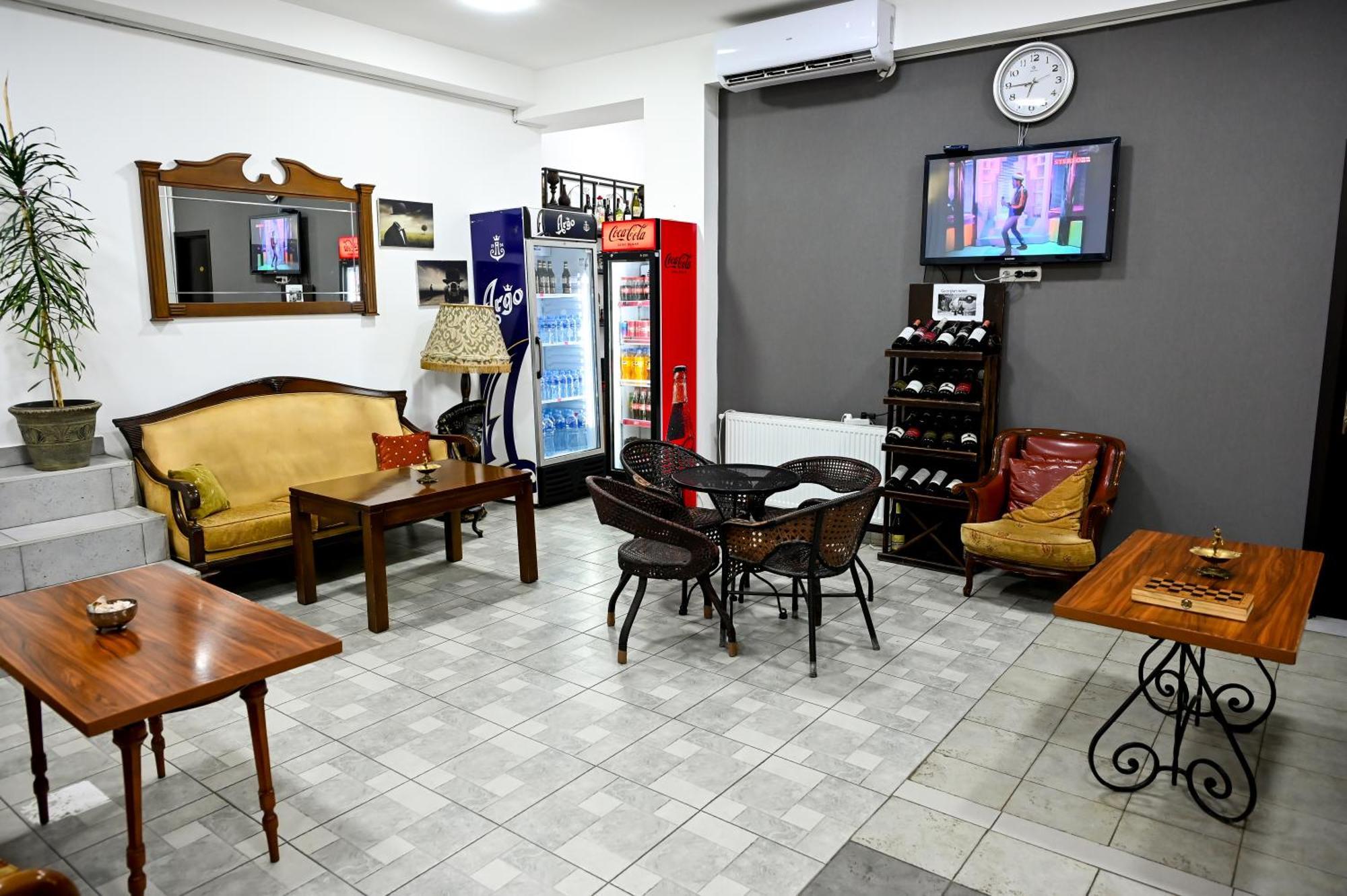 Starhostel Kutaisi Zewnętrze zdjęcie