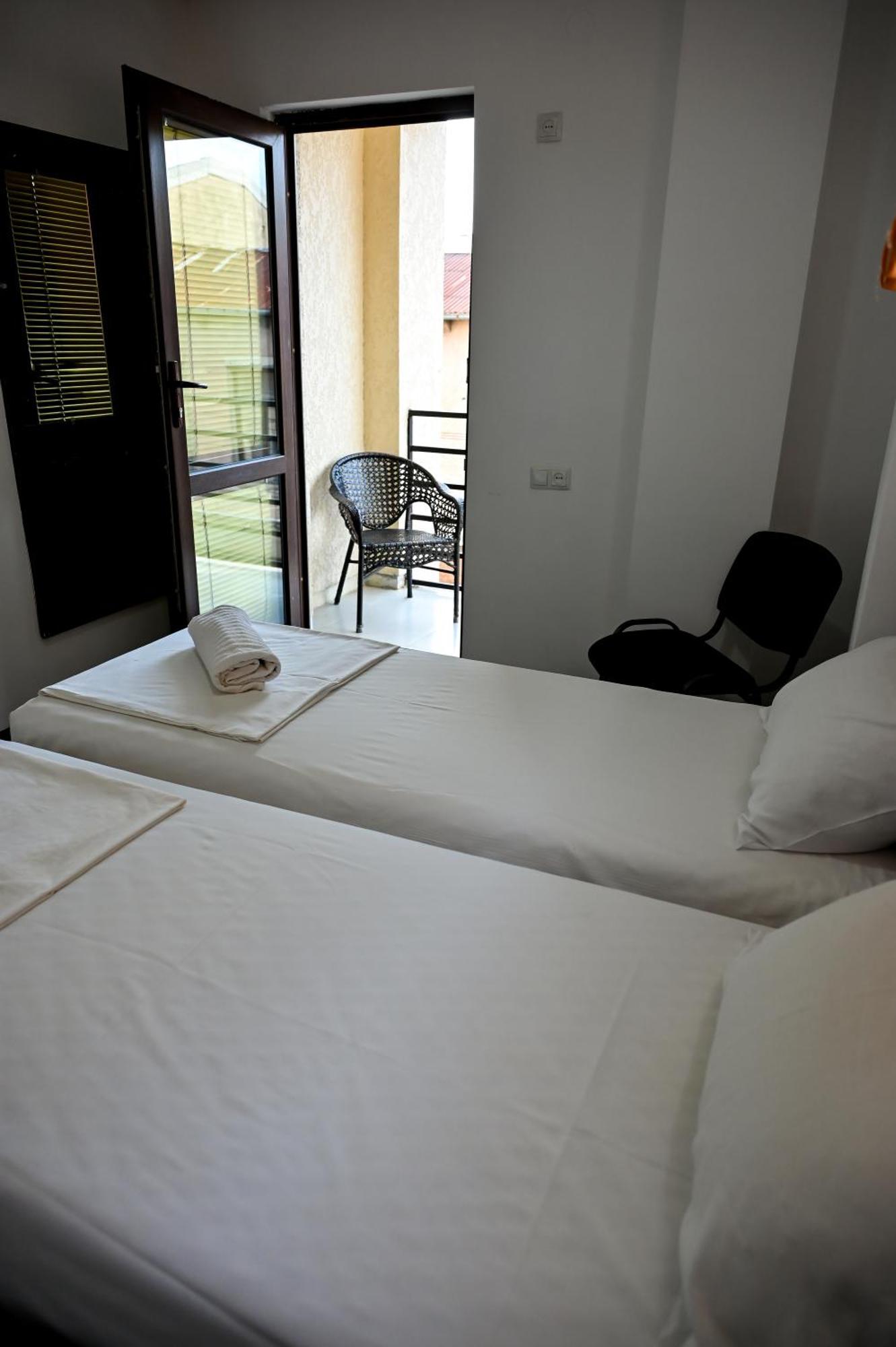 Starhostel Kutaisi Zewnętrze zdjęcie