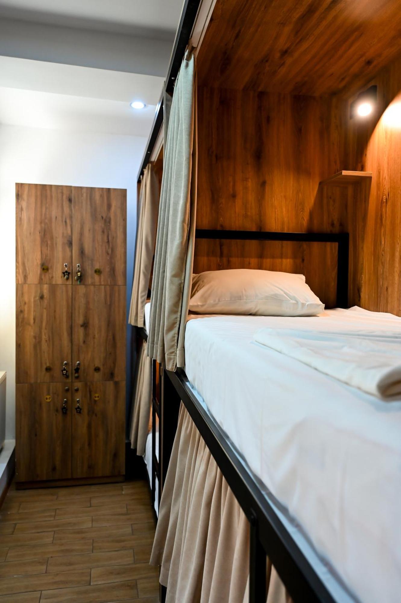Starhostel Kutaisi Zewnętrze zdjęcie