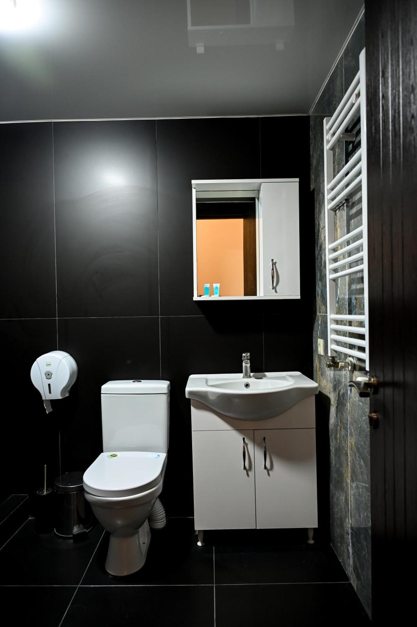 Starhostel Kutaisi Zewnętrze zdjęcie