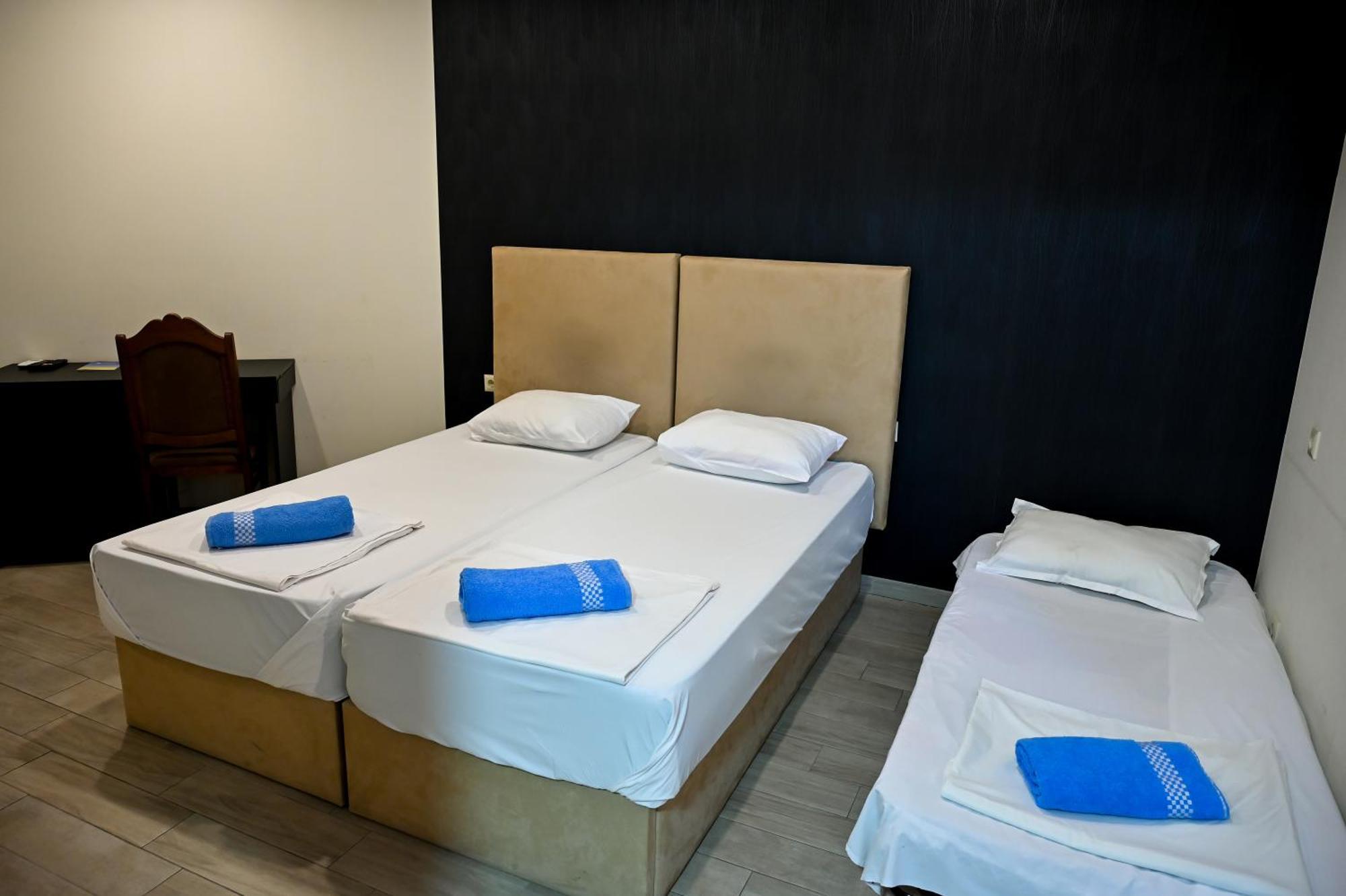 Starhostel Kutaisi Zewnętrze zdjęcie