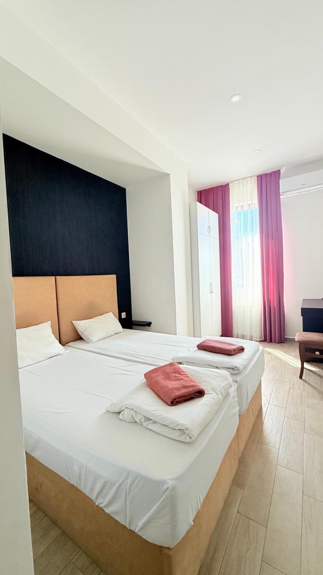 Starhostel Kutaisi Zewnętrze zdjęcie
